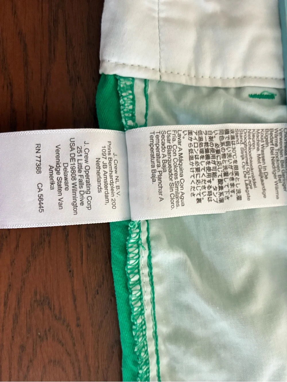 J Crew size 2 Green Women's Cotton Shorts - Classic Summer Style
